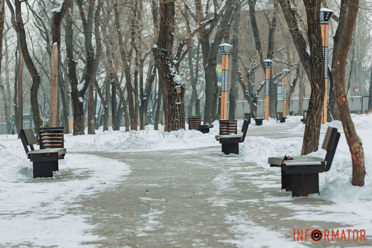 У Дніпрі завершили капітальний ремонт скверу Металургів