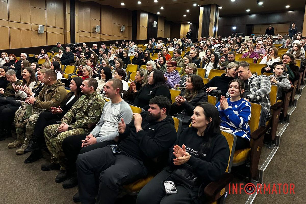 Саме звідти волонтер Денис Христов вивозив цивільних під час активних бойових дій
