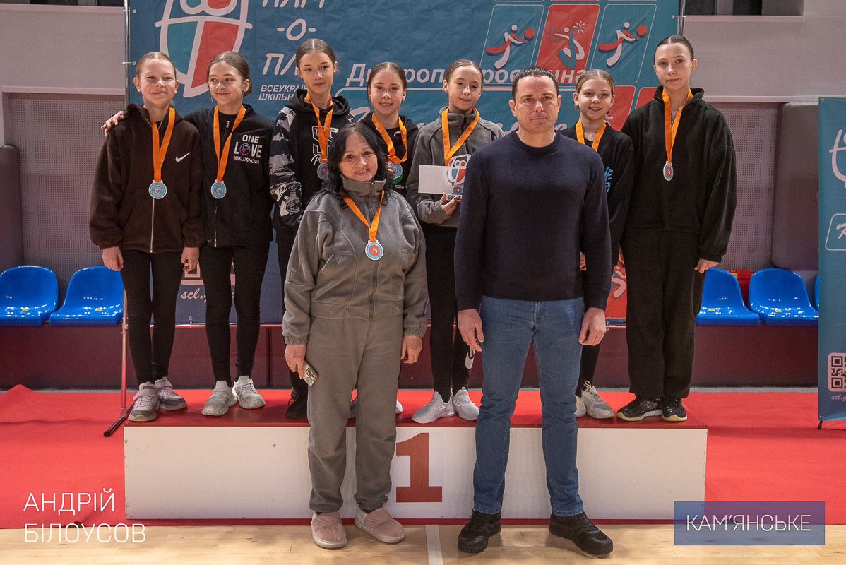 У Кам’янському нагородили фіналістів міського етапу всеукраїнського проєкту «Пліч-о-пліч» 10