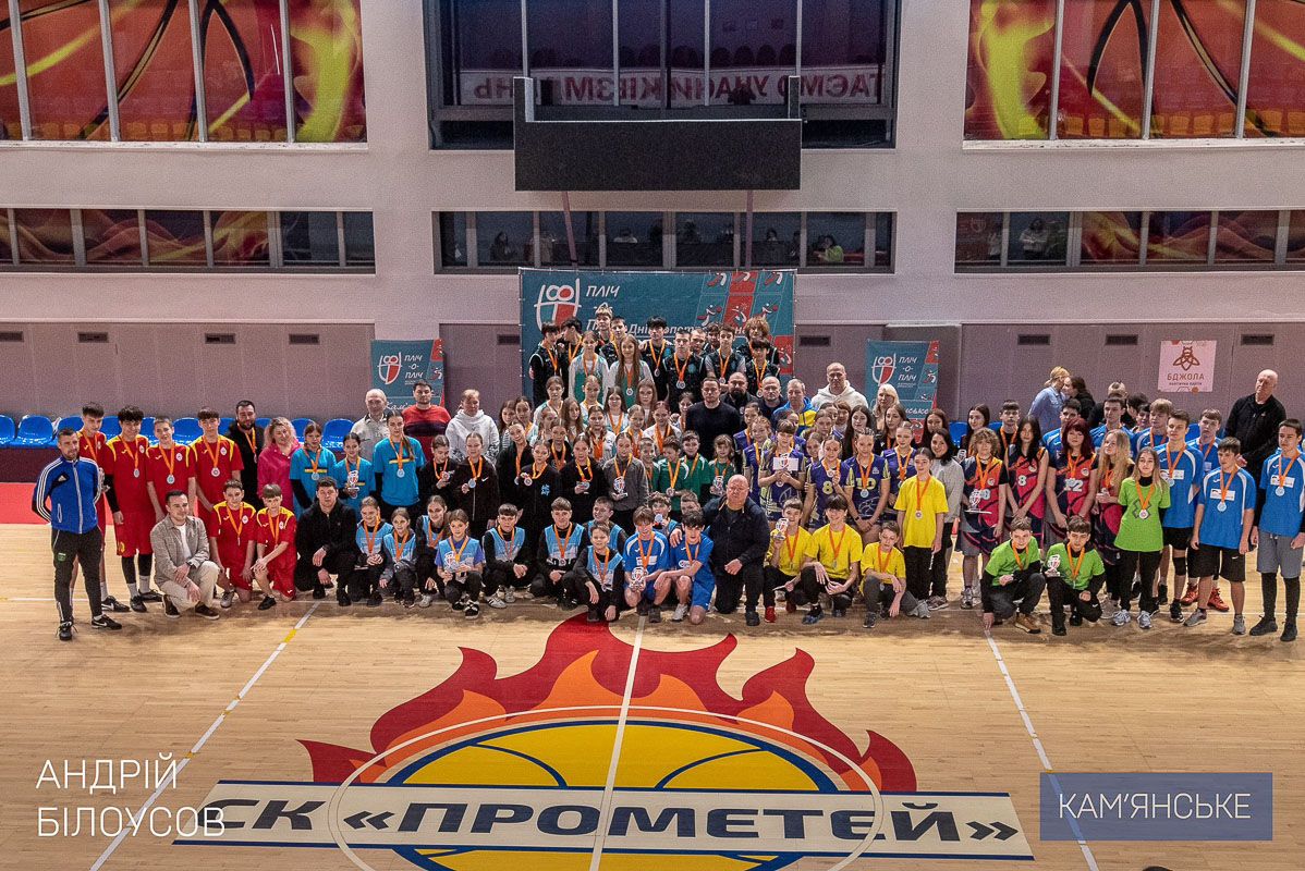 У Кам’янському нагородили фіналістів міського етапу всеукраїнського проєкту «Пліч-о-пліч» 6