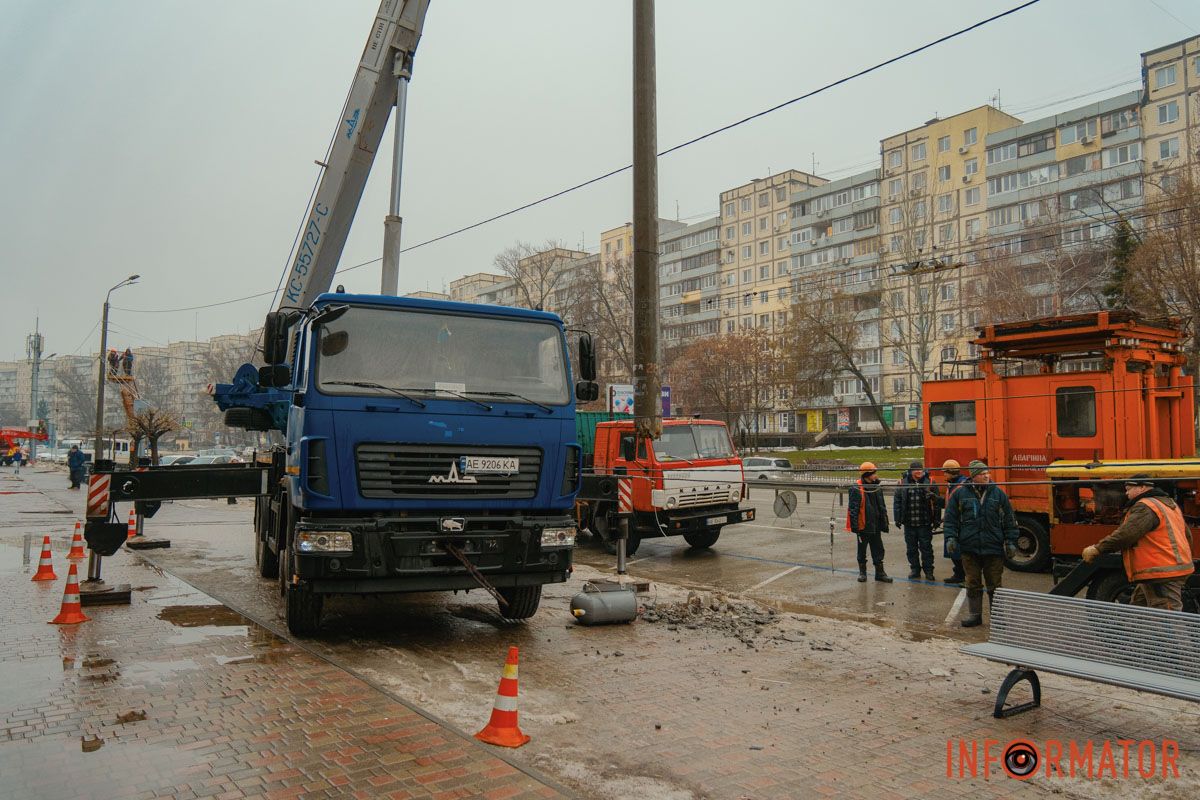 У Дніпрі на житломасиві Перемога сталась аварія У Дніпрі на житломасиві Перемога сталась аварія
