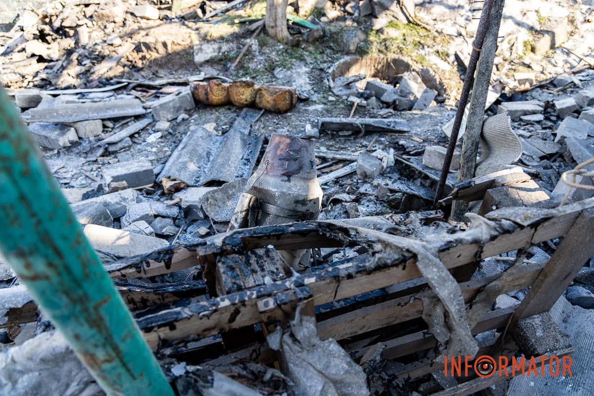 Ворожий БпЛА вбив чоловіка та жінку у Дніпрі: фото з місця атаки 19