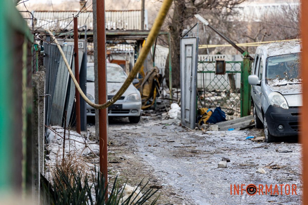 Ворожий БпЛА вбив чоловіка та жінку у Дніпрі: фото з місця атаки 2