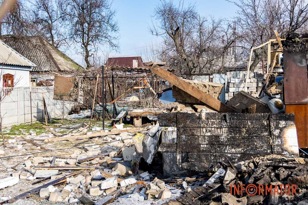 Ворожий БпЛА вбив чоловіка та жінку у Дніпрі: фото з місця атаки 6