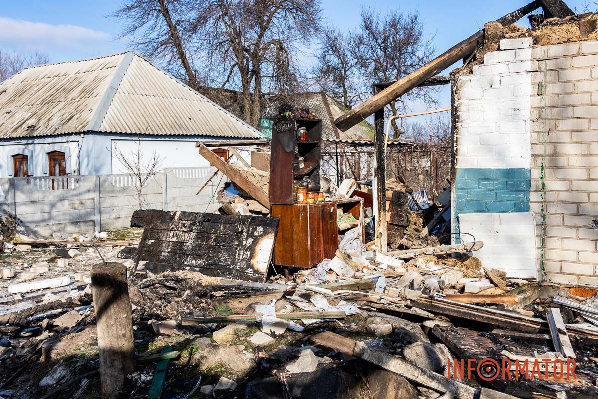 Ворожий БпЛА вбив чоловіка та жінку у Дніпрі: фото з місця атаки 9