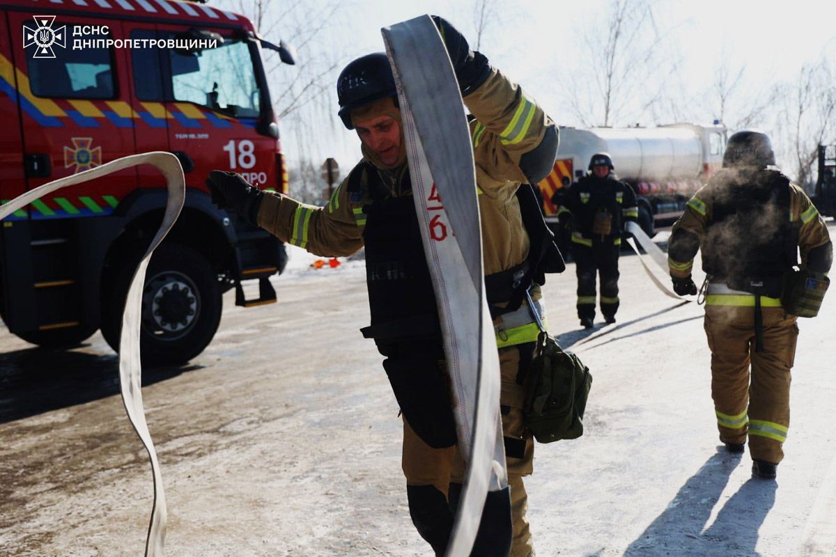Рятувальники працюють на повну силу