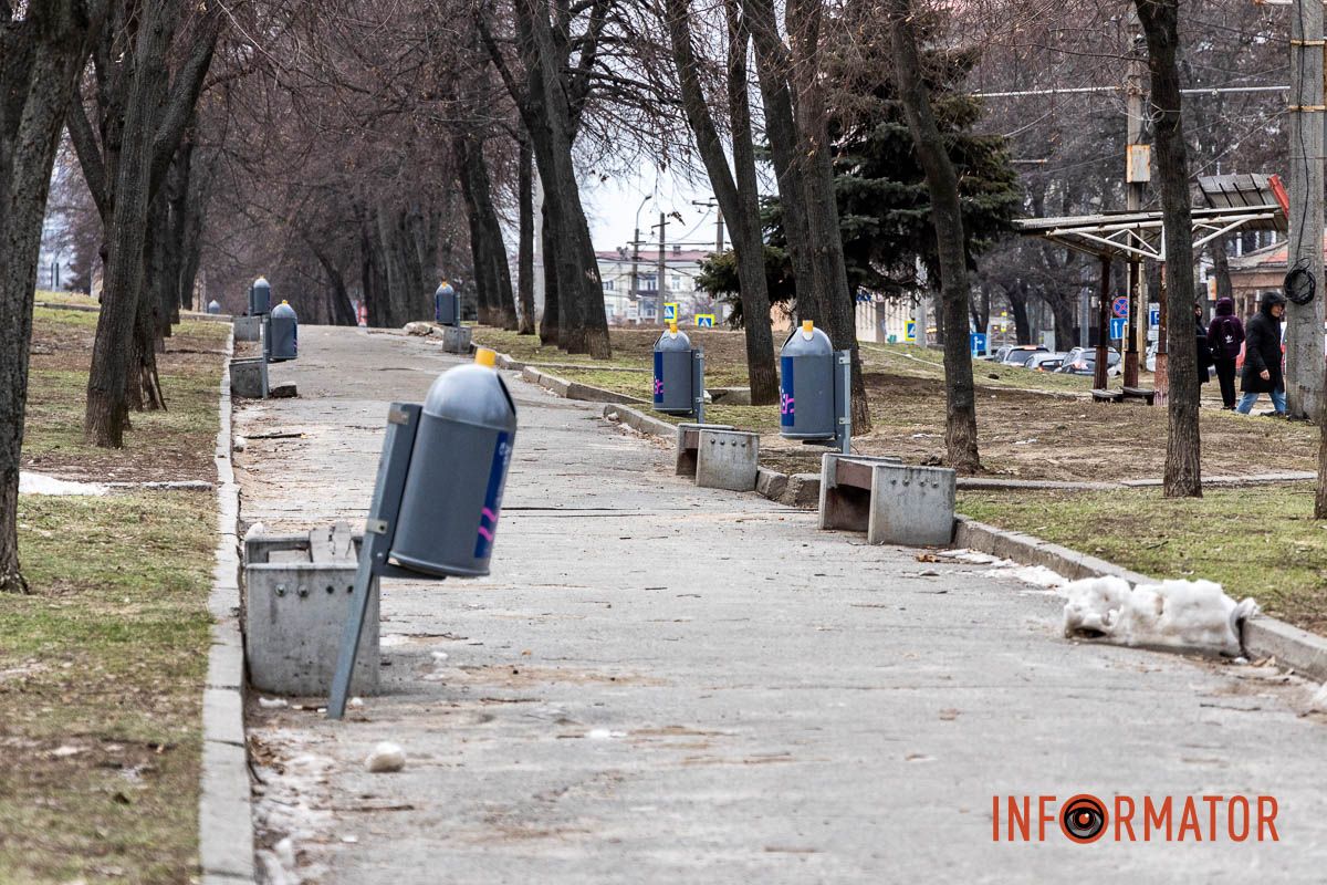 «Золоті» підземні баки встановили на Святослава Хороброго у Дніпрі 3