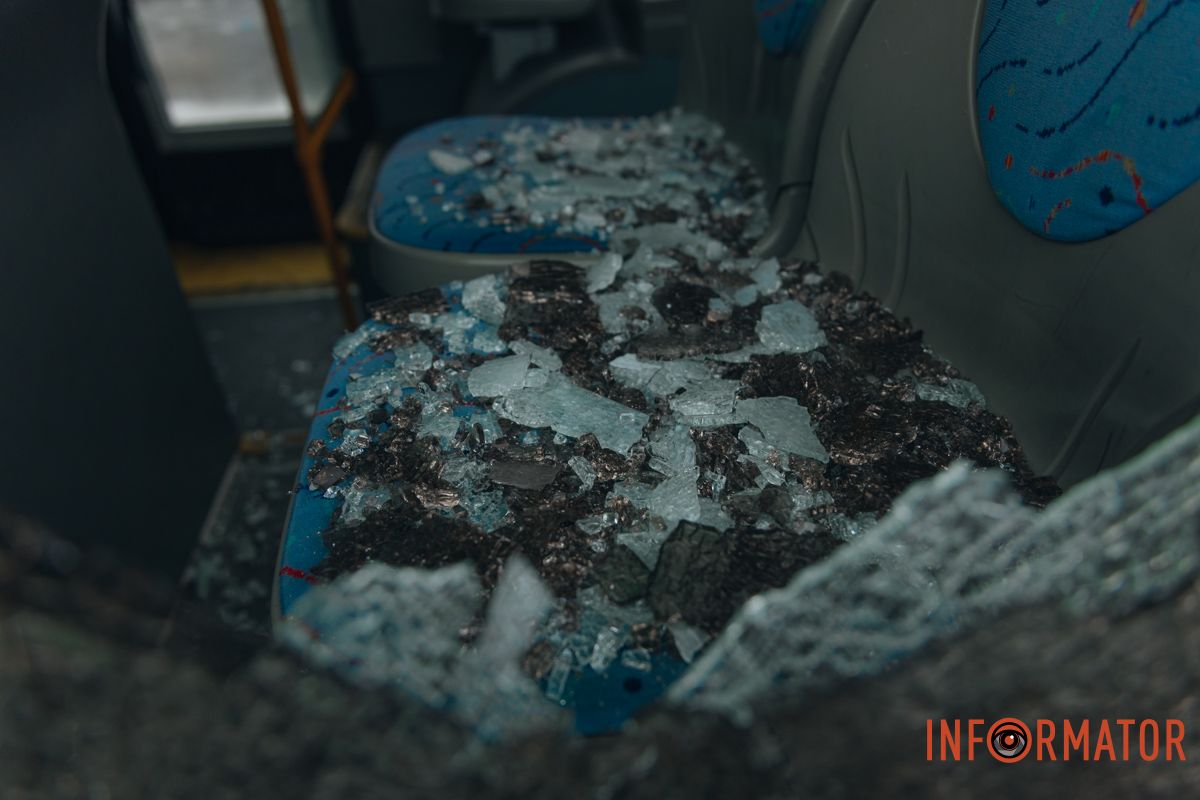 Повреждения в салоне транспорта