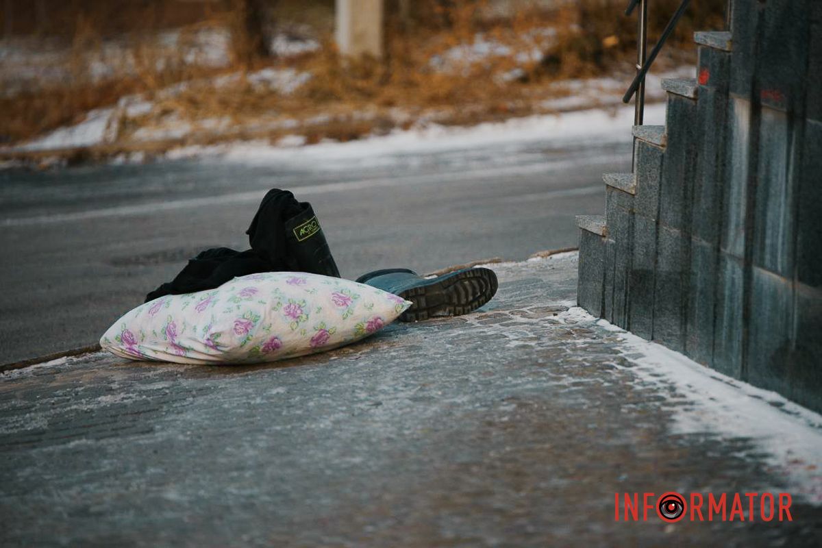 Рятувальники, медики та поліцейські: що трапилось на проспекті Поля у Дніпрі 10