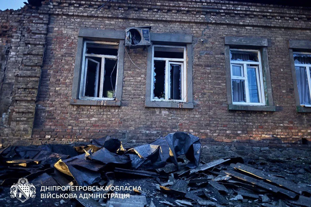 Серед поранених – немовля та 4-річна дівчинка: що відомо про нічні вибухи у Дніпрі 7