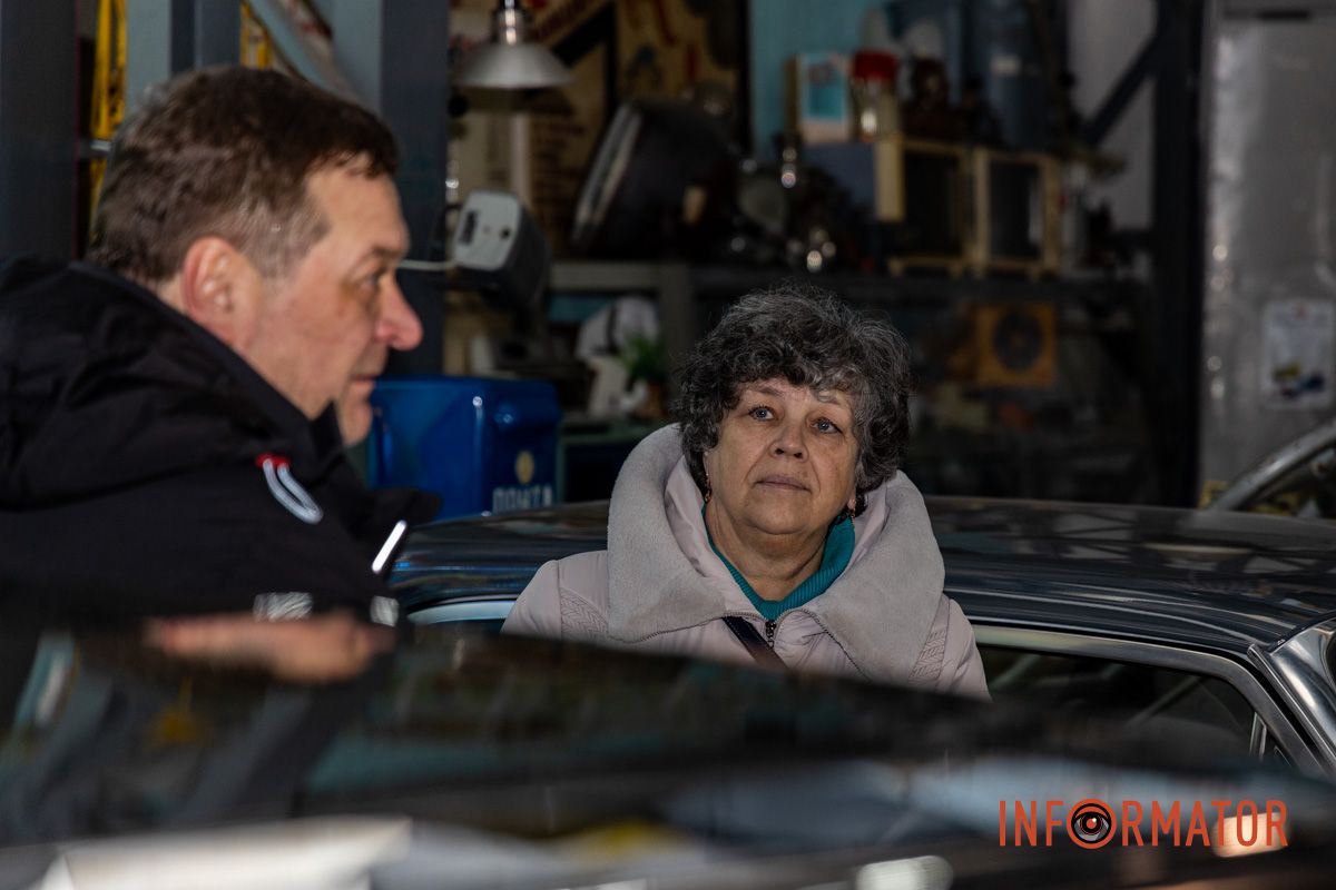 У дніпровському музеї “Машини Часу” напередодні Дня закоханих відкрили виставку “Вікно у молодість” 6