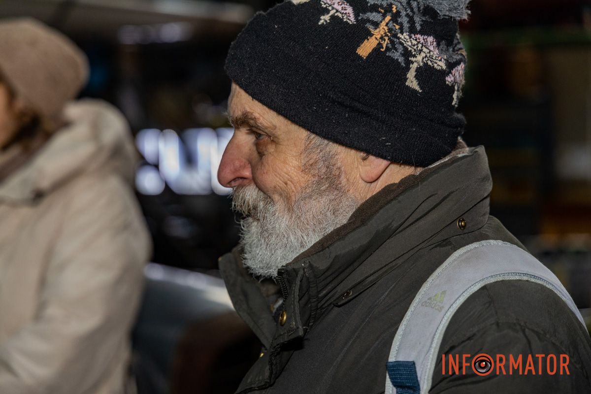 У дніпровському музеї “Машини Часу” напередодні Дня закоханих відкрили виставку “Вікно у молодість” 7