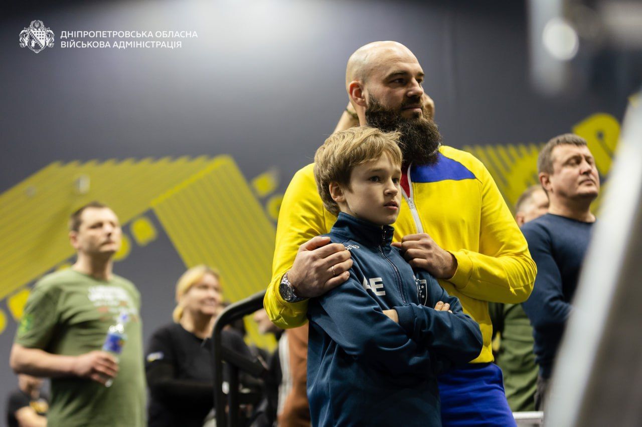 Захисники також змагались у човниковому бігу, утриманню вагового диску та армрестлінгу