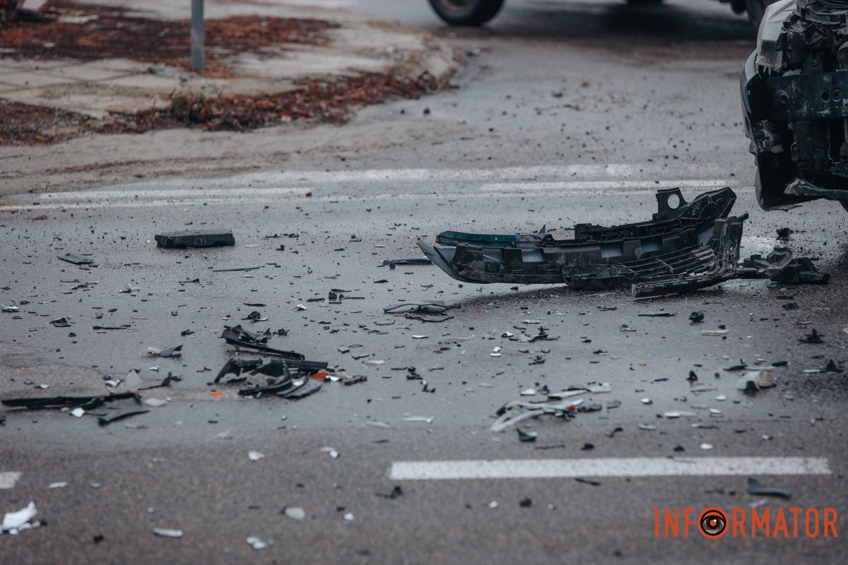 Рух на цій ділянці ускладнено Рух на цій ділянці ускладнено