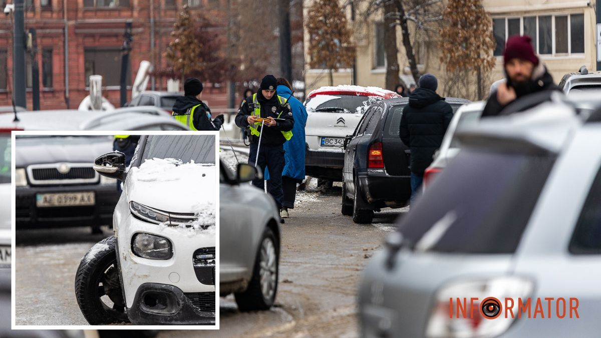 У Дніпрі на Соборній площі зіткнулись Skoda, Toyota та Citroen: утворився сильний затор, в однієї за машин вирвало колесо