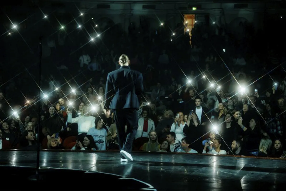 Вечір сюрпризів: CHEEV 23 лютого у Дніпрі заспіває найкращі хіти і прем’єри з альбому Romcom 1