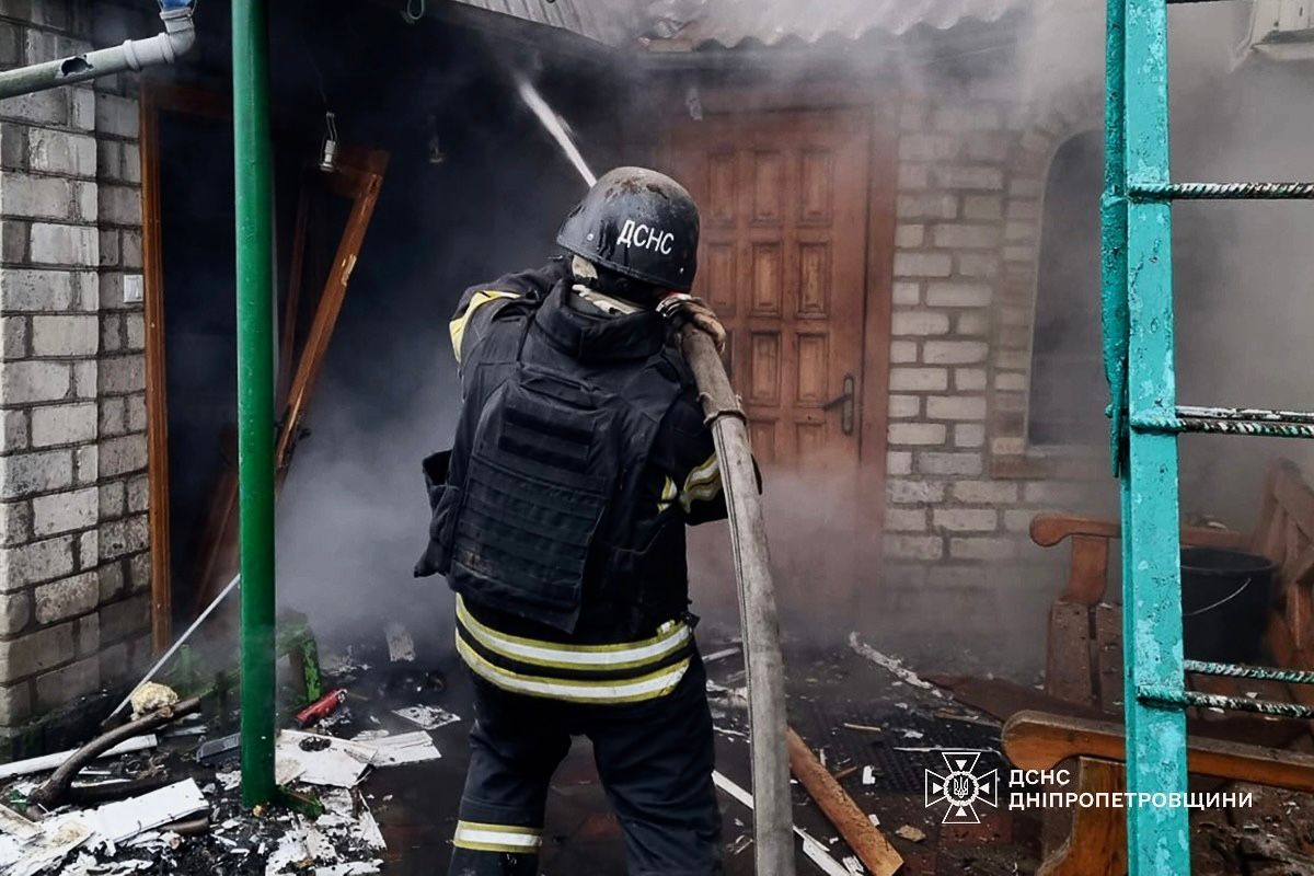 Загинув 61-річний чоловік: відомі наслідки ударів росіян по Дніпропетровській області 18 лютого 2