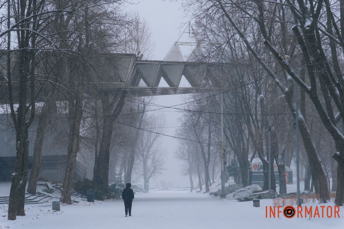 Мороз малює місто