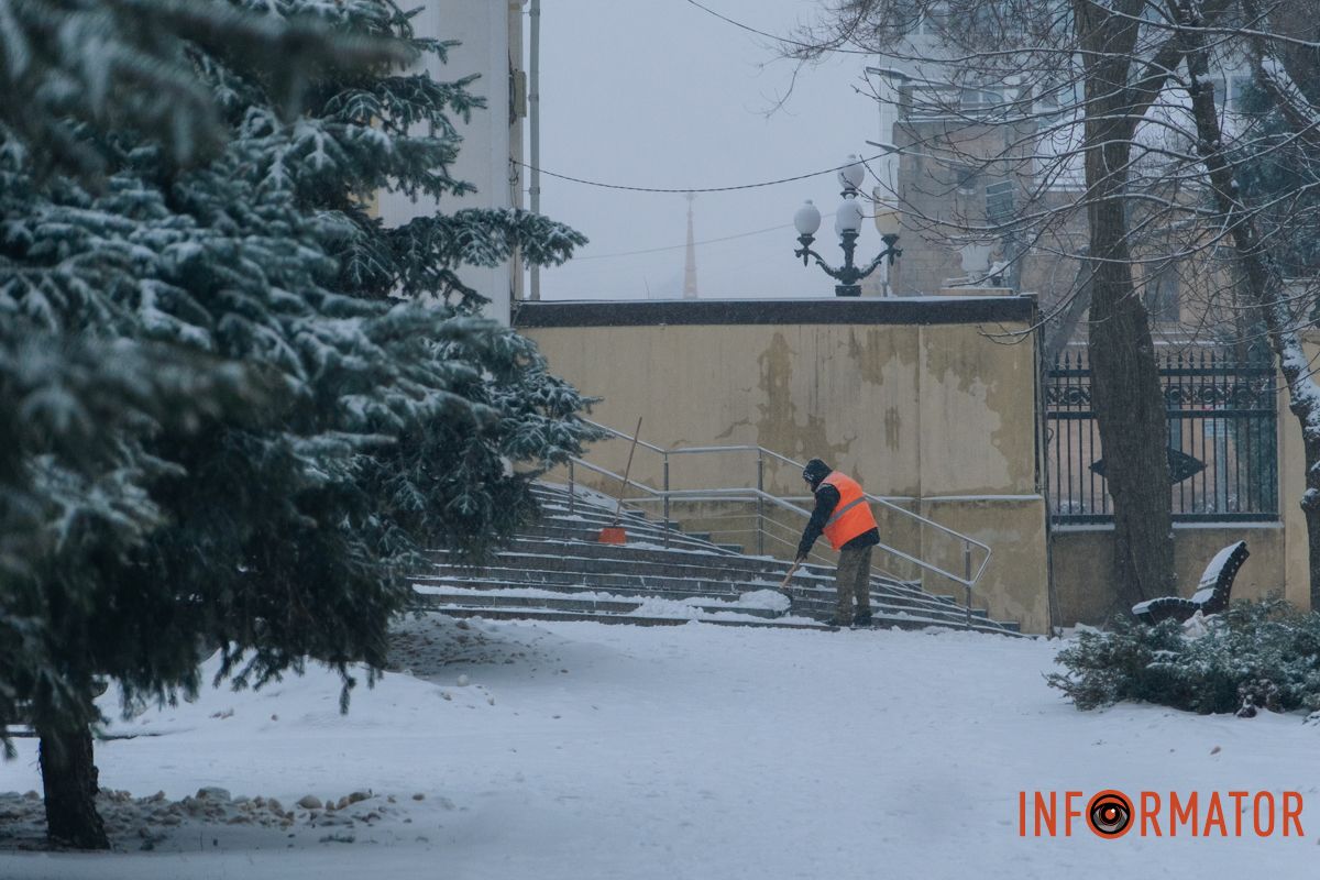 Комунальні служби забезпечують прохід