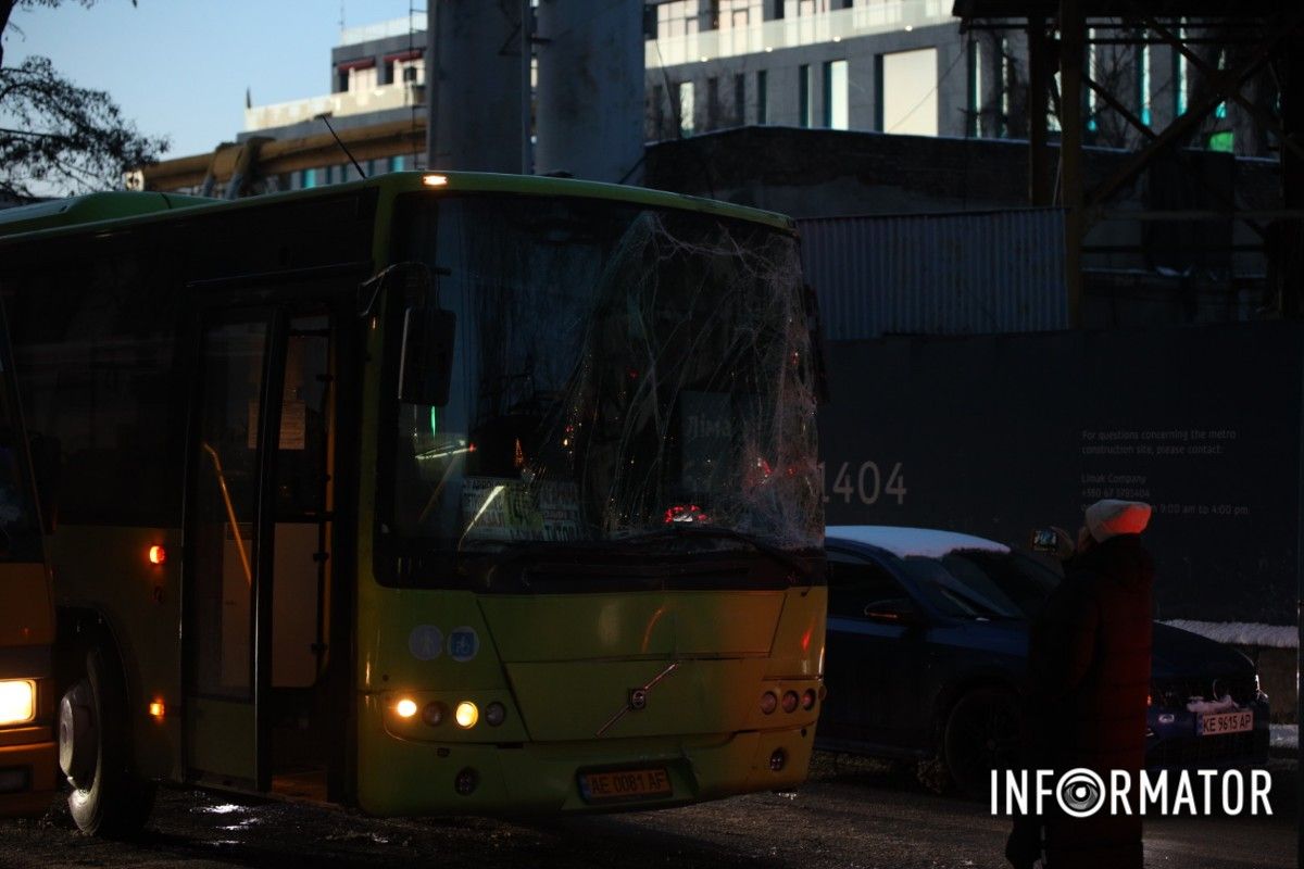 Станом на 17:30 на місці працюють патрульні поліцейські