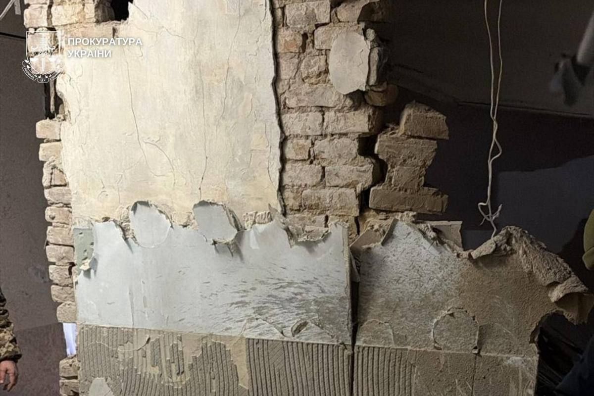 На щастя, ніхто не постраждав Вечірній вибух у Дніпрі: справу розслідують як теракт 2