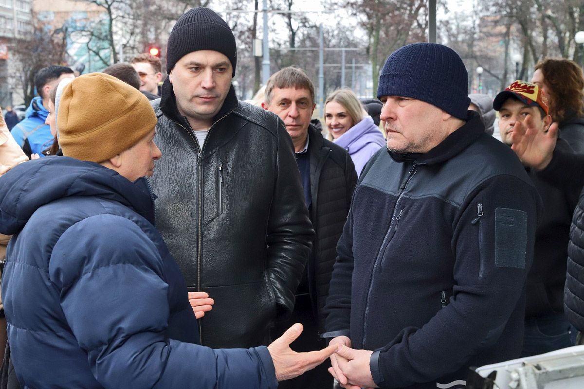 У Дніпрі на маршрут №1 вийшов перший із п’яти нових низькопідлогових трамваїв У Дніпрі на маршрут №1 вийшов перший із п’яти нових низькопідлогових трамваїв