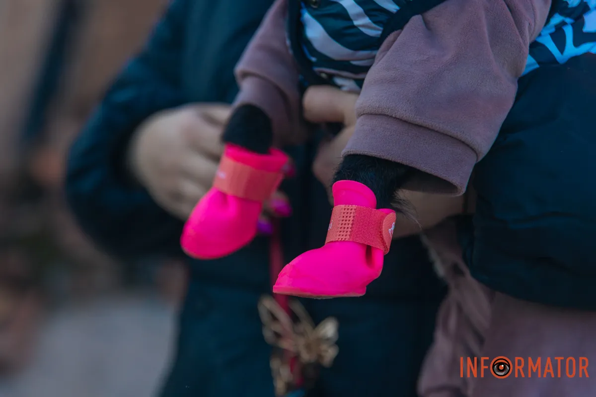 «Спочатку хлопок, потім – зарево, подумала, що це ядерка»: мешканці Дніпра розповіли про пережите під час ранкової атаки 28 лютого 19