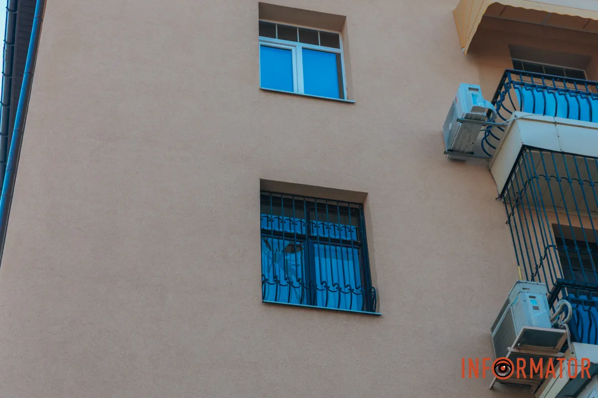 «Спочатку хлопок, потім – зарево, подумала, що це ядерка»: мешканці Дніпра розповіли про пережите під час ранкової атаки 28 лютого 15