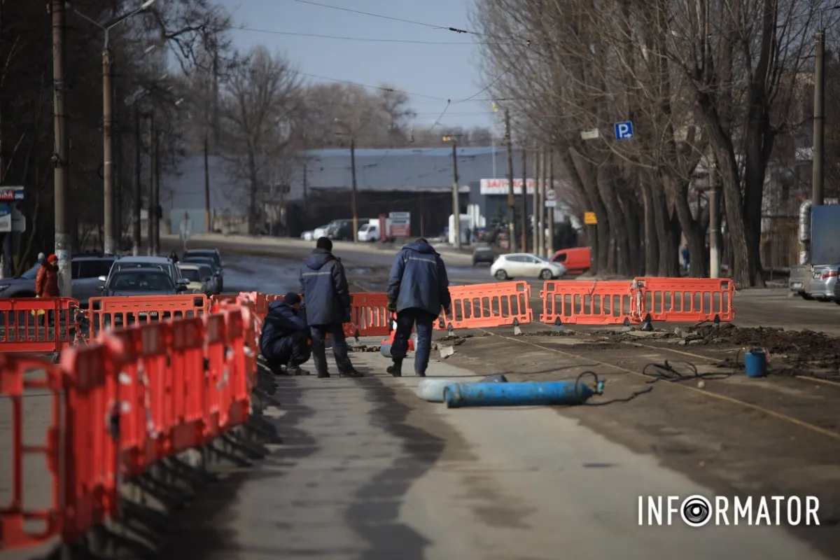 Піврічний ремонт трамвайної лінії розпочали: у Дніпрі перекрили проспект Богдана Хмельницького 5