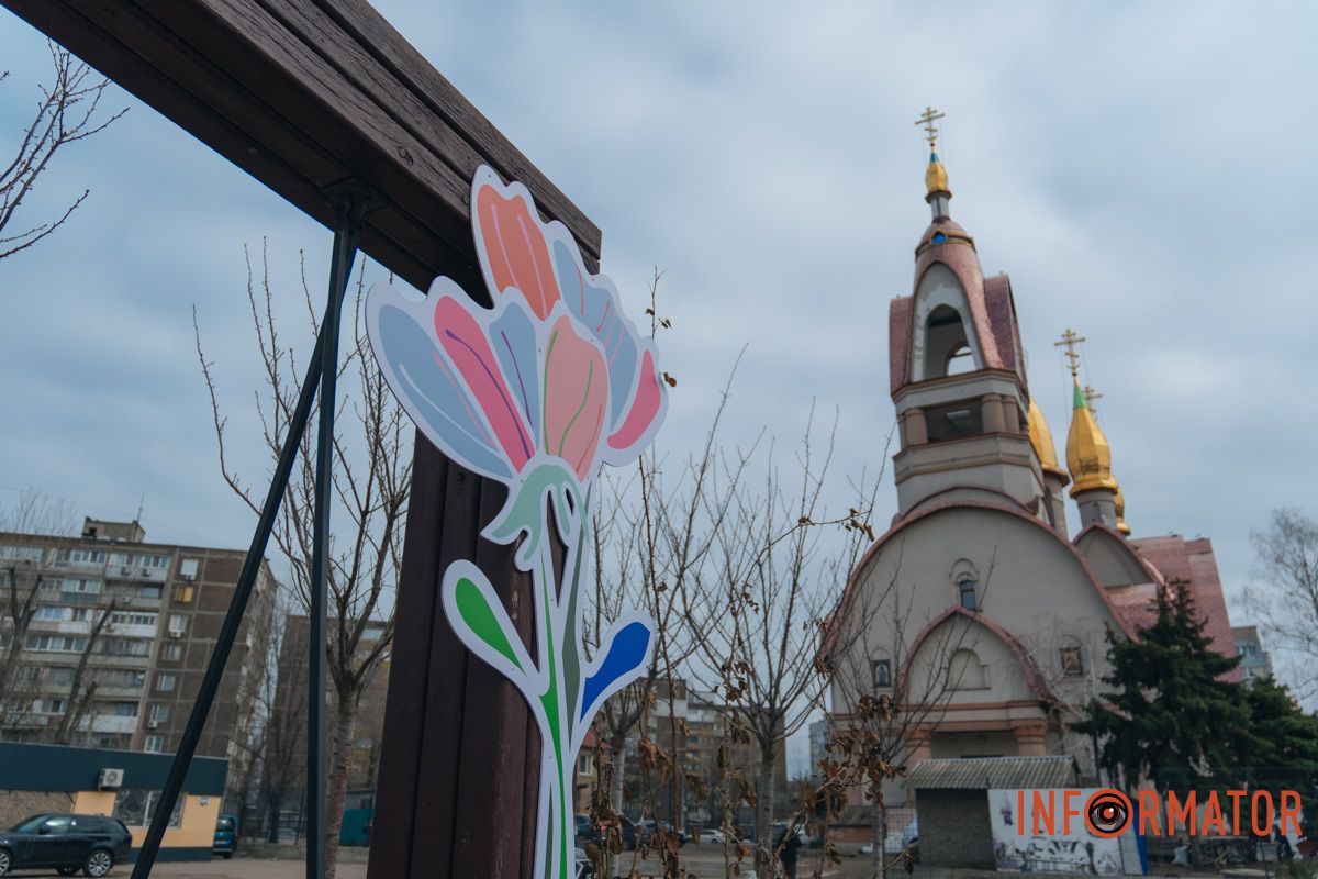 Декор додав простору кольору Декор додав простору кольору