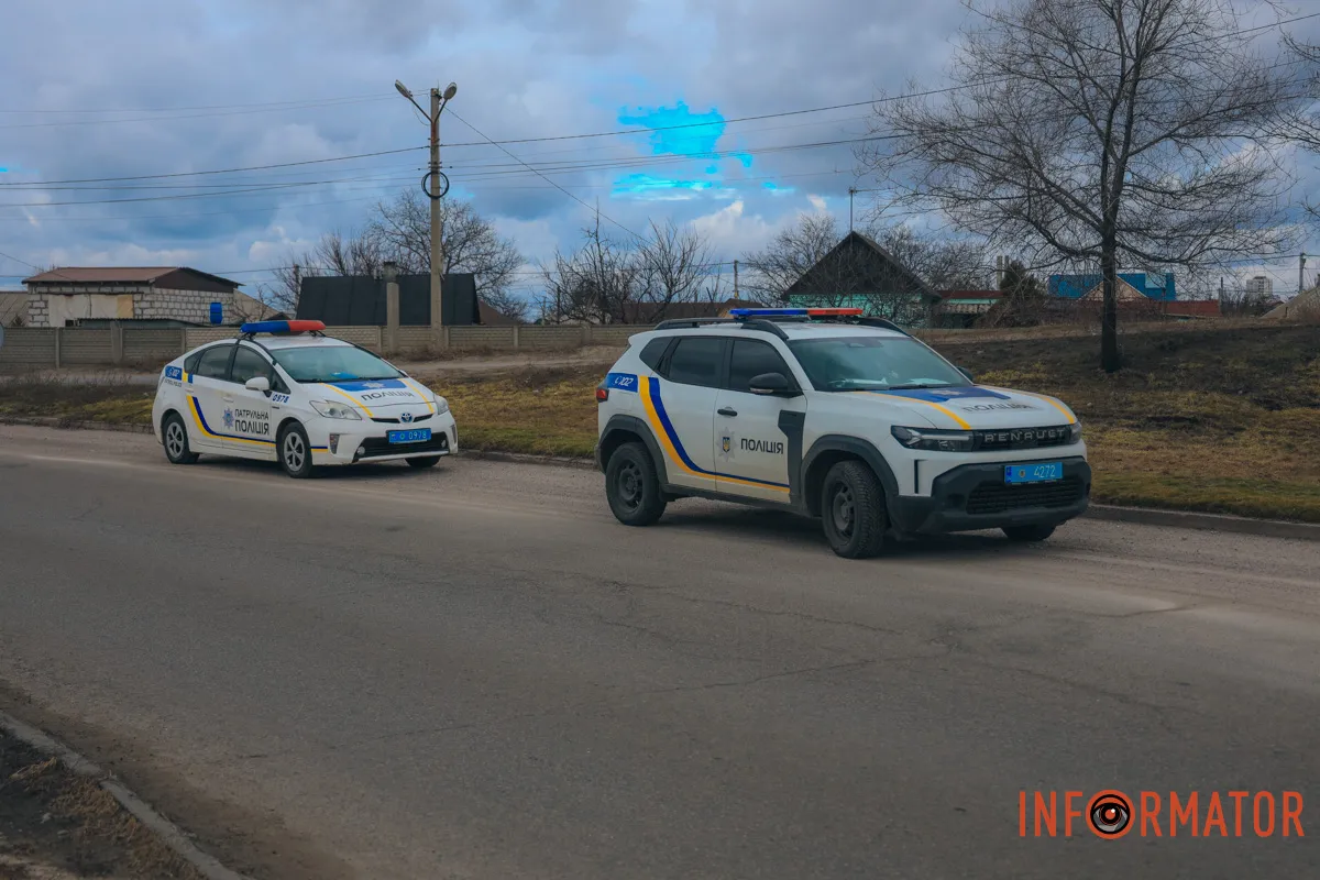 Volkswagen на узбіччі та поліція: що сталось на Передовій в Дніпрі 2