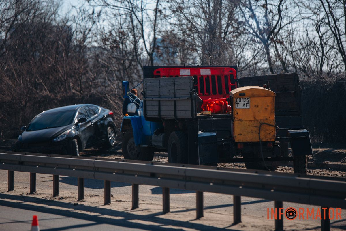 Авто отримало значні пошкодження