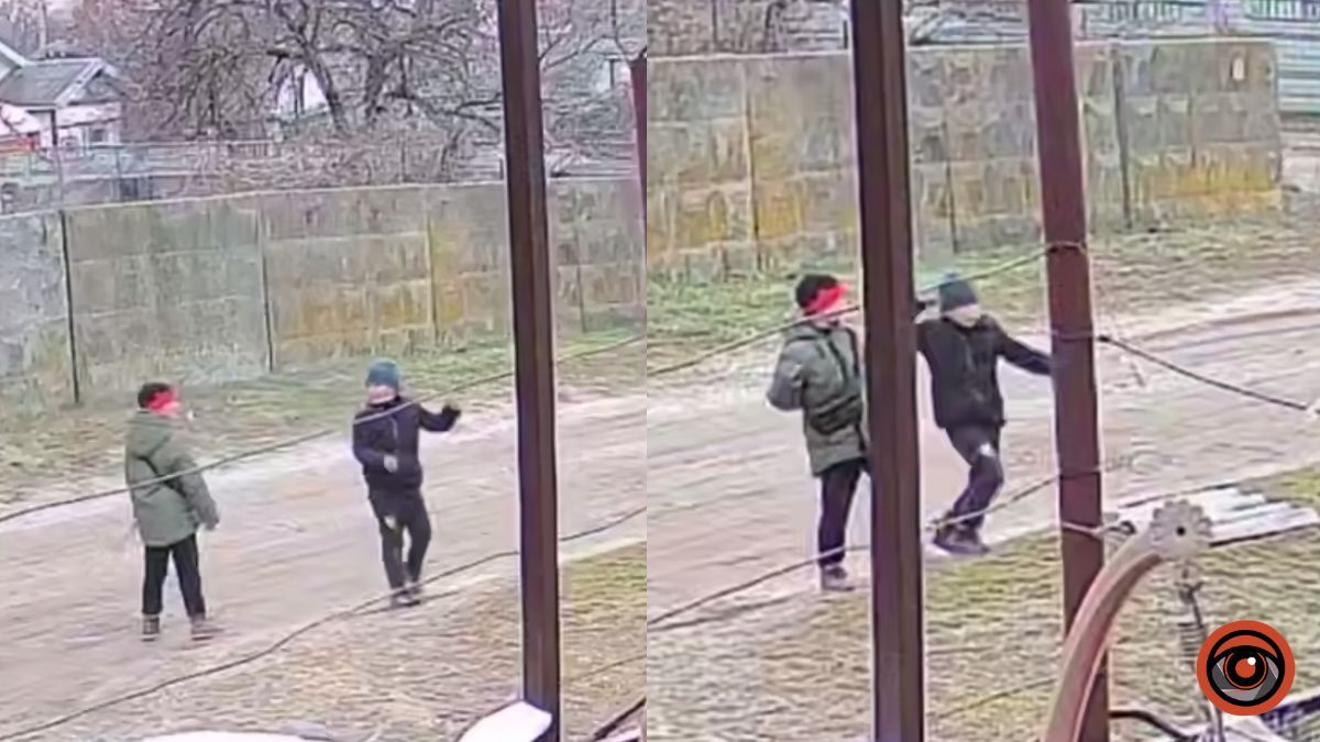 У Дніпрі в Самарському районі двоє 7-річних дітей жбурляли каміння у вікна містян: деталі від поліції