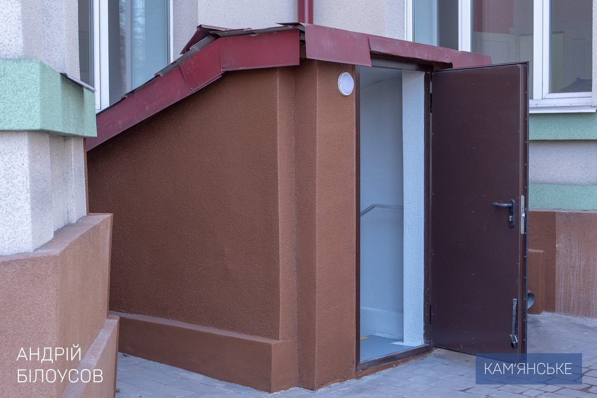 У Кам’янському завершують укриття у Науковому ліцеї імені Анатолія Лигуна 7