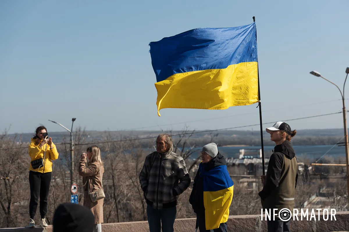 У Дніпрі до Дня Добровольця провели патріотичну ходу 9