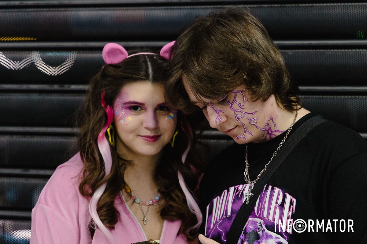 Запальний K-pop, конкурс косплеїв та химерні костюми: у Дніпрі проходив аніме-фестиваль 21