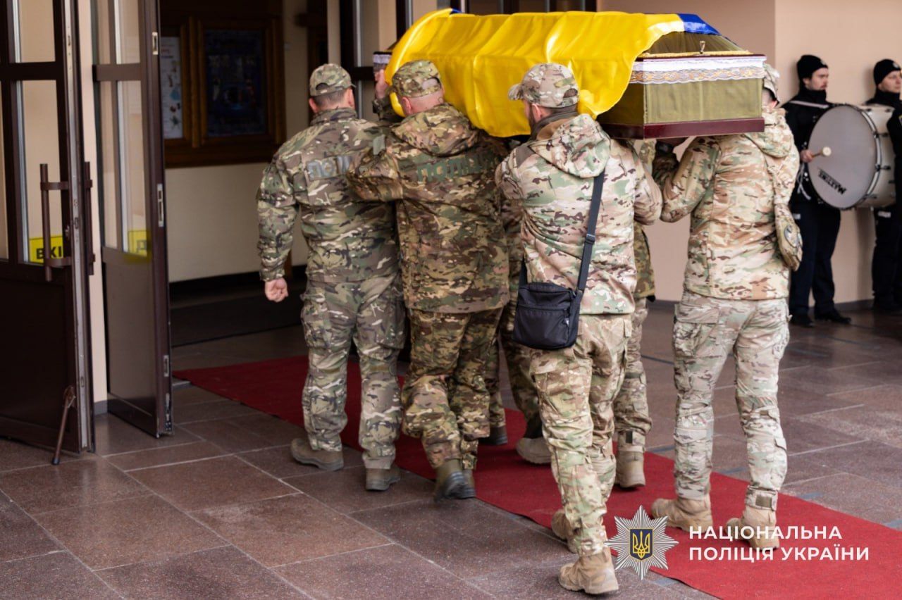 Вічна пам'ять полеглому поліцейському!