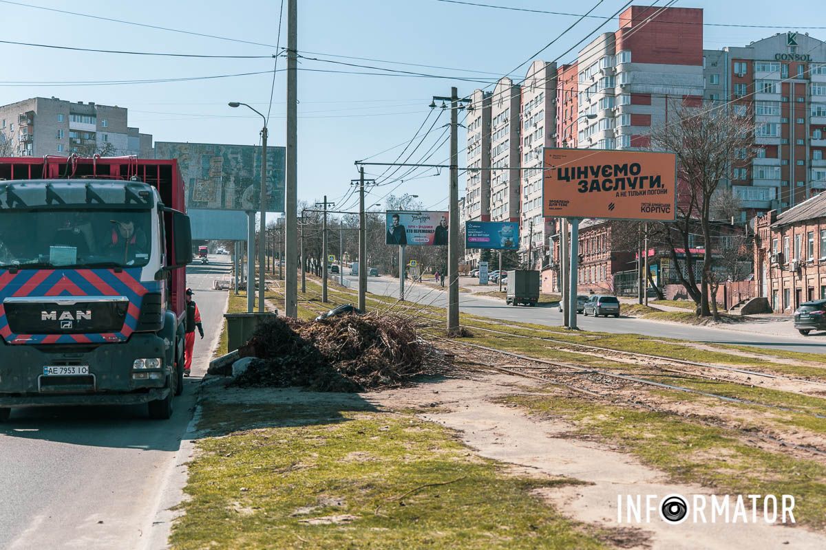 Відходи не вивозять уже декілька тижнів Відходи не вивозять уже декілька тижнів
