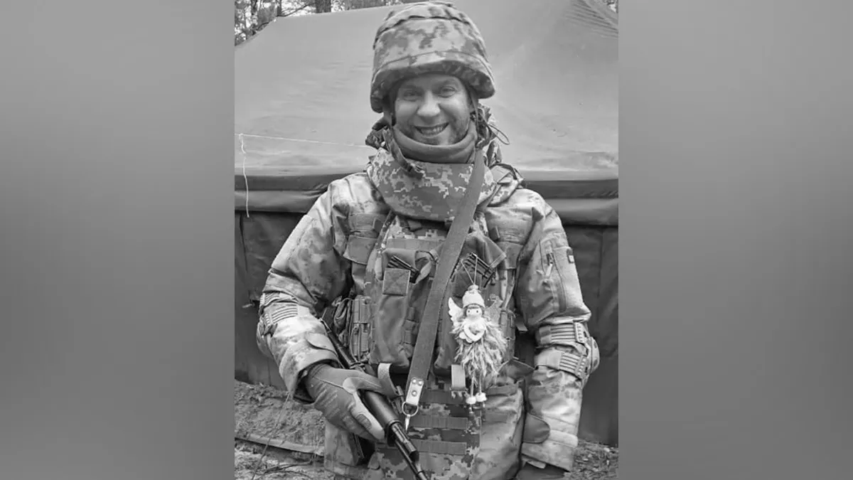 Без батька залишились діти: у Дніпропетровській області попрощаються із 38-річним Захисником Іваном Сохачем