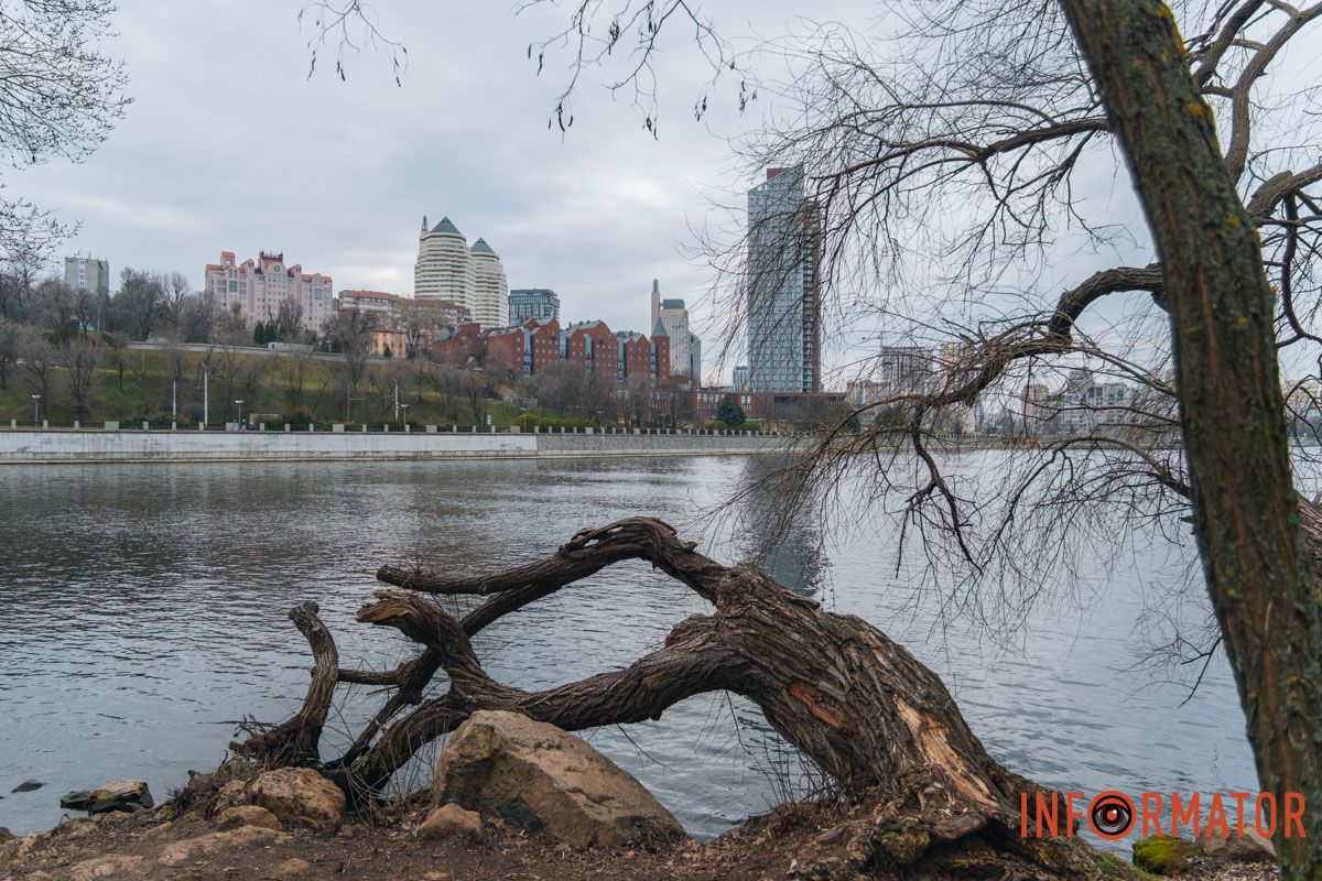 Дніпро у сірому: похмурий весняний день очима міста 7