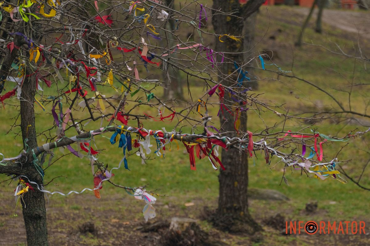 Дніпро у сірому: похмурий весняний день очима міста 17