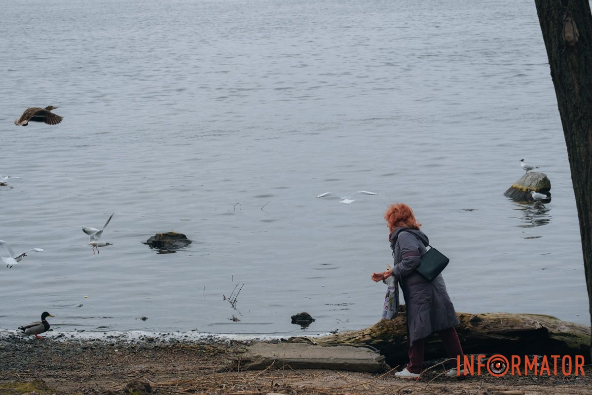 Дніпро у сірому: похмурий весняний день очима міста 23