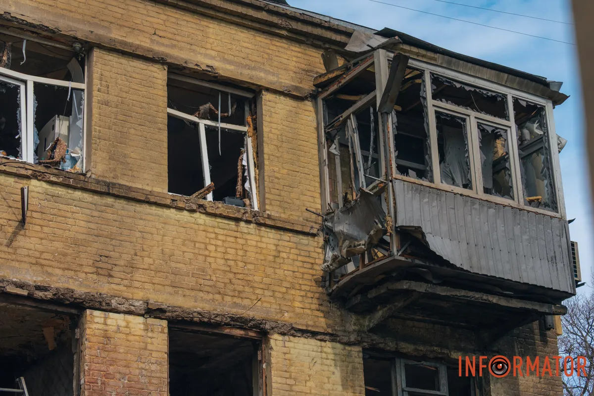 У будинку вибило десятки вікон фотореп 7