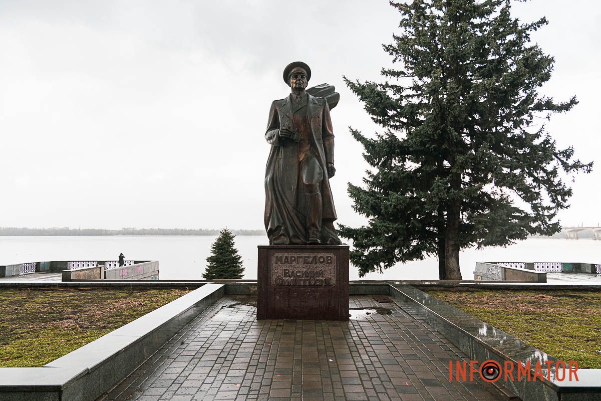 Готують документи щодо передачі демонтованого пам'ятника на зберігання до музею 25-ої бригади