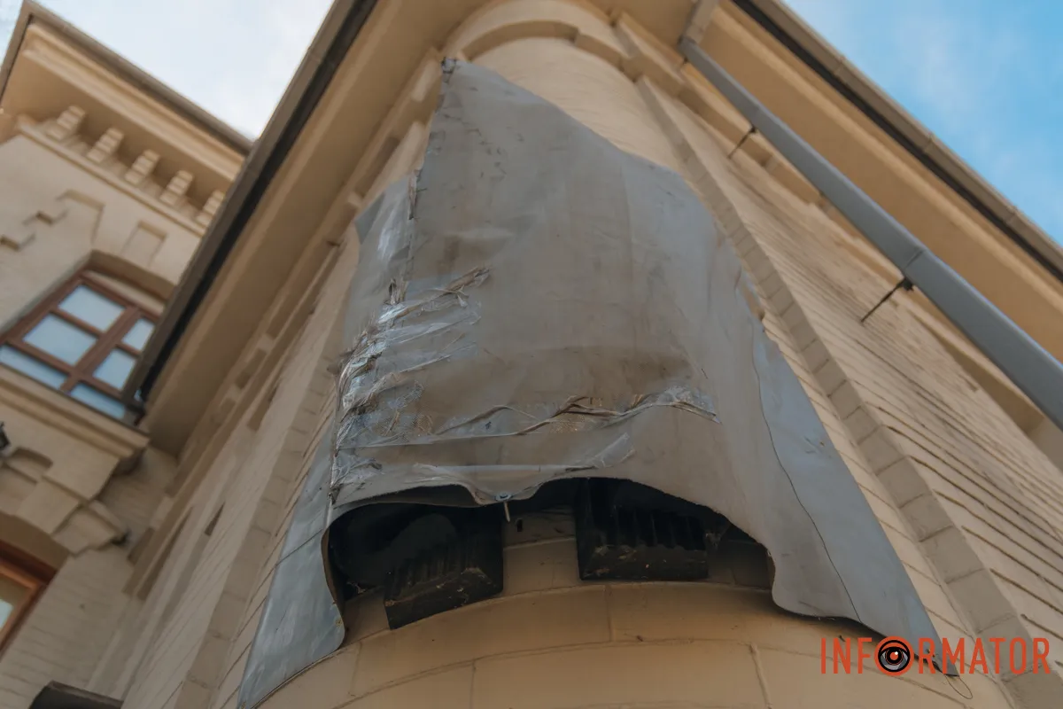 У Дніпрі планують демонтувати барельєф з Леонідом Брежнєвим 4