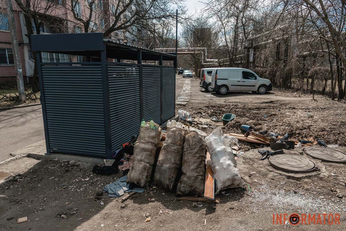 У Дніпрі на Тополях міськрада провела благоустрій смітників за мільйони гривень 13