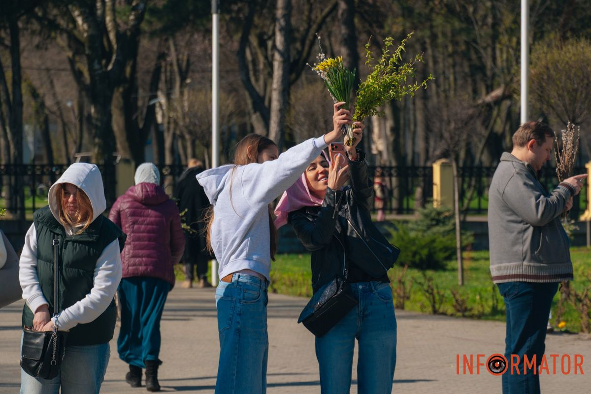 В день праздника – Божественная литургия по чину святителя Иоанна Златоустого