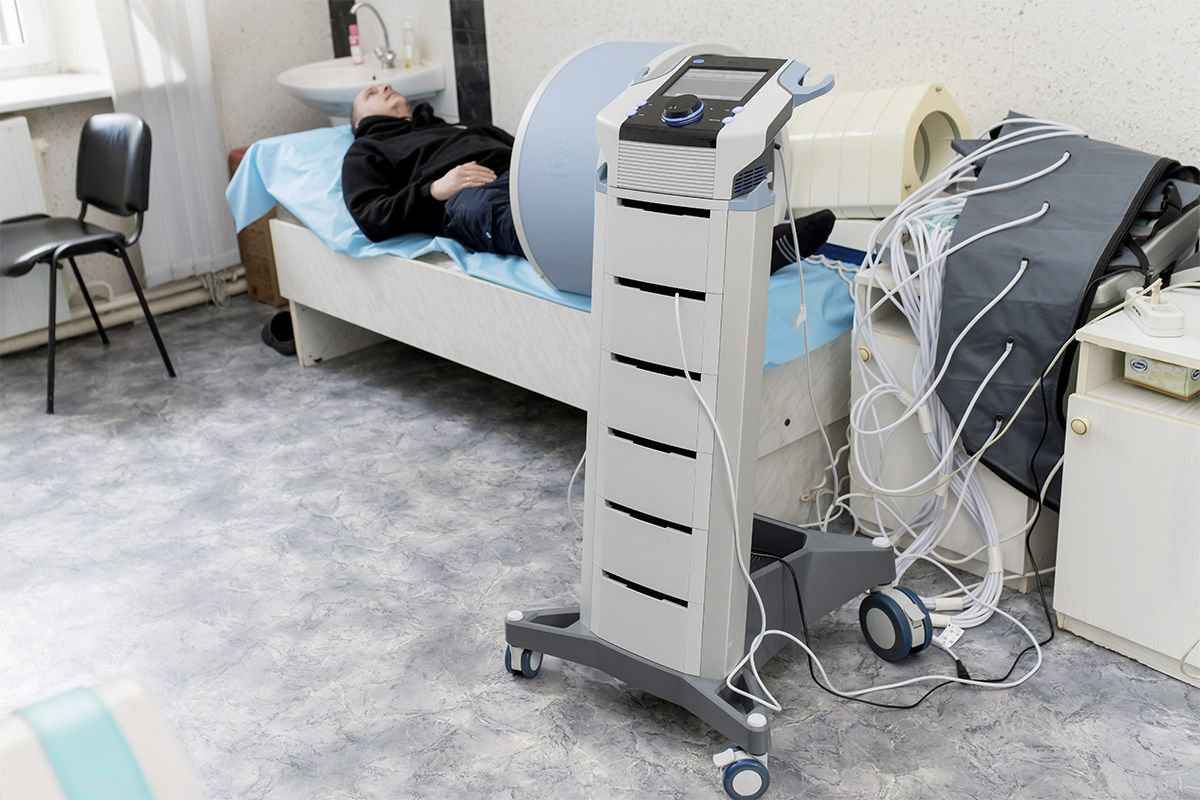 З початку повномасштабного вторгнення промисловці підтримують 11 медичних закладів «Інтерпайп» Пінчука системно допомагає медзакладам Дніпропетровської області 2