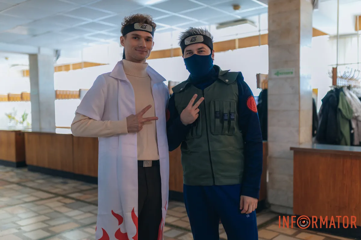 Маленький осередок Японії: у Дніпрі відбувся атмосферний захід з аніме та косплею, шукай себе на фото Інформатора 13