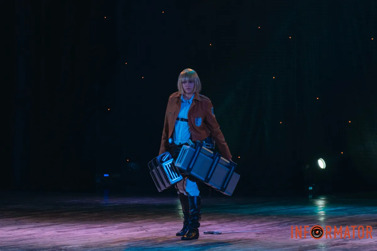 Маленький осередок Японії: у Дніпрі відбувся атмосферний захід з аніме та косплею, шукай себе на фото Інформатора 27